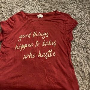 Cute little boutique crop shirt